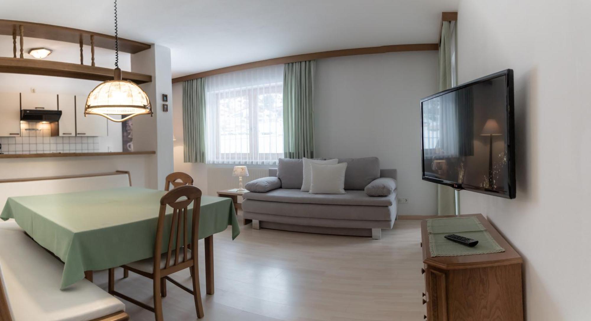 Das Alpenblick & Outdoor Lodge Nauders Exterior foto