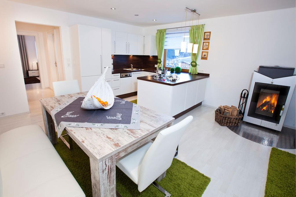 Das Alpenblick & Outdoor Lodge Nauders Zimmer foto
